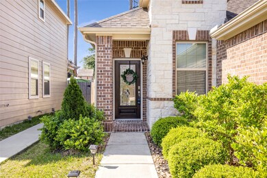 10922 Sun River Falls Dr, Humble, TX 77396 - photo 4