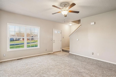 5895 Marble Cir, Johnston, IA 50131 - photo 3