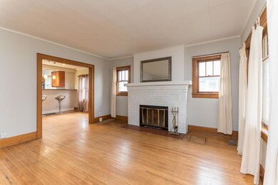 975 Elaine Rd, Columbus, OH 43227 - photo 7