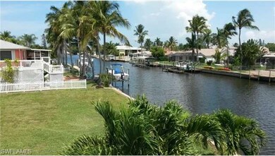 !00 ft. Canal View to the Bay!