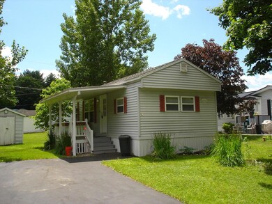 16 Patio Park Ln, Gorham, ME 04038 - photo 2