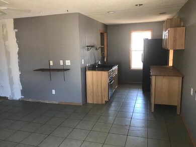 SmallKitchen