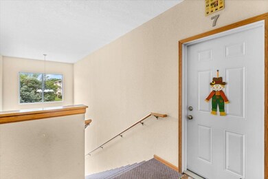 2627 Orchard Dr unit 7, Cedar Falls, IA 50613 - photo 4