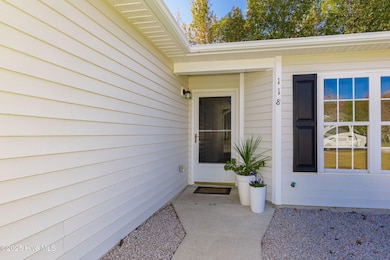 118 Gooding Dr, Havelock, NC 28532 - photo 2