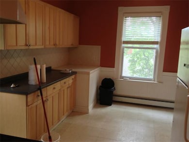 139 Winthrop Rd unit 2, Brookline, MA 02445 - photo 7