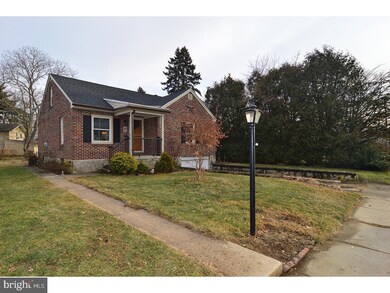 607 Clair St, Reading, PA 19607 - photo 2