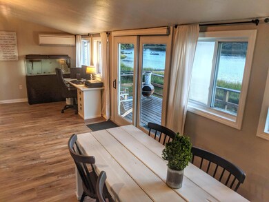 49 Rose Point Ave, Wareham, MA 02576 - photo 5