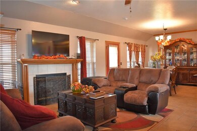 871 Brandie St, Tuttle, OK 73089 - photo 7