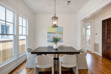 Sophisticated formal dining space ideal for entert