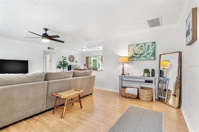 6190 36th Ave N, Saint Petersburg, FL 33710 - photo 3