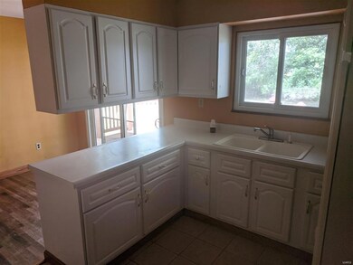 2 Oak Dr, Caseyville, IL 62232 - photo 4