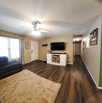 1112 N Rainbow St, Nixa, MO 65714 - photo 4