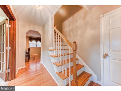 22 W Hillcrest Ave, Chalfont, PA 18914 - photo 3