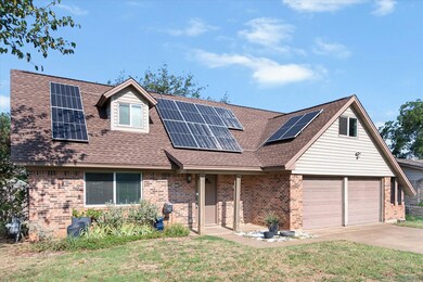 703 Timberline St, Kennedale, TX 76060 - photo 4