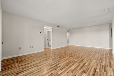 200 Locust St unit 302, Lynn, MA 01904 - photo 5