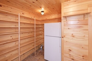 50 S Main St unit 1, Uxbridge, MA 01569 - photo 6