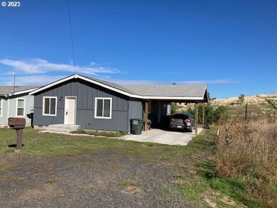 826 SE 10th St, Pendleton, OR 97801 - photo 3