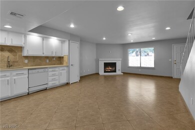 1312 Rawhide St, Las Vegas, NV 89119 - photo 7