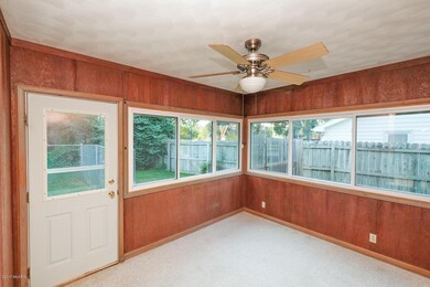 Four Season Porch 1