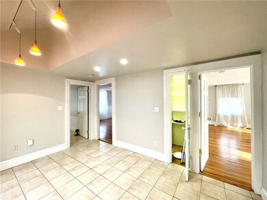 29 Gibbs Ave unit 2, Newport, RI 02840 - photo 5