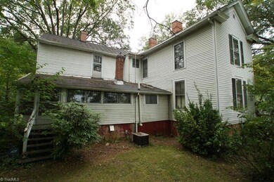 501 Lawsonville Ave, Reidsville, NC 27320 - photo 2