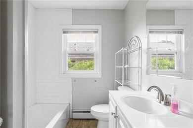 121 California Ave, Providence, RI 02905 - photo 6