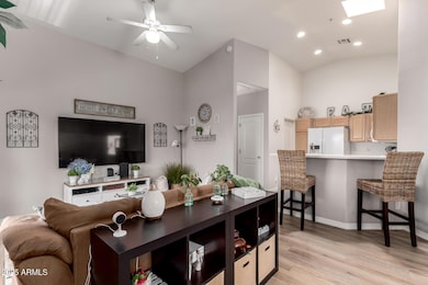 1406 W Emerald Ave unit 102, Mesa, AZ 85202 - photo 5