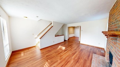 5294 Brandy Oaks Ln, Columbus, OH 43220 - photo 2