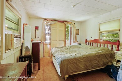 1186 Plains Rd, Wallkill, NY 12589 - photo 4