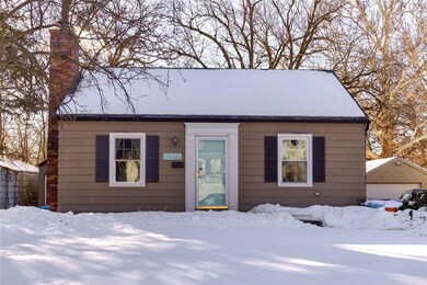 3506 Jefferson Ave, Des Moines, IA 50310 - photo 2