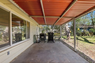 5330 Winding Way Dr, Houston, TX 77091 - photo 6