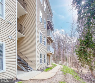 2201 Falls Gable Ln unit C, Baltimore, MD 21209 - photo 2