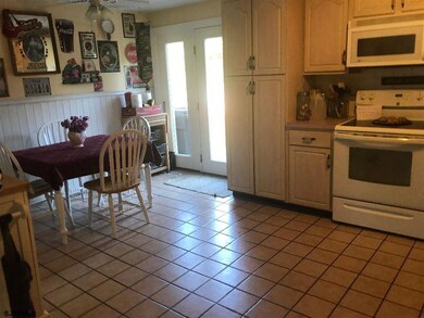 1550 Brook Ct, Mays Landing, NJ 08330 - photo 4