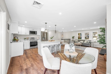 4 Melody Ln, Pelham, NH 03076 - photo 2