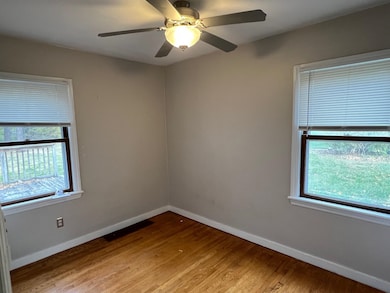 3906 Abbotsford Rd, Rockford, IL 61107 - photo 5