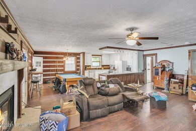 5835 Hyde Park Cir, Jacksonville, FL 32210 - photo 5