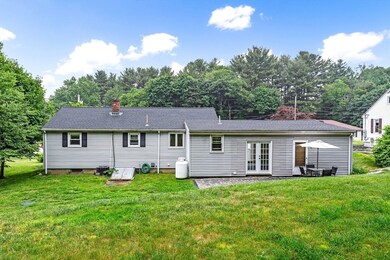 16 Pine Grove Cir, Uxbridge, MA 01569 - photo 5