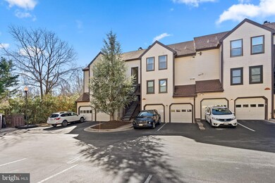 3800 Ski Lodge Dr unit 309, Burtonsville, MD 20866 - photo 2