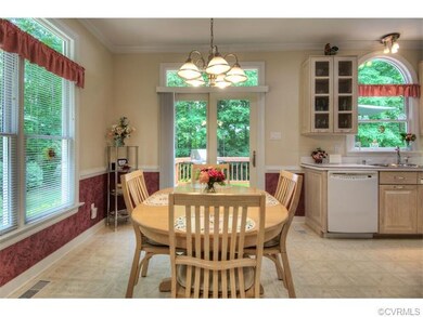 The eat-in area is fantastic for every day meals.