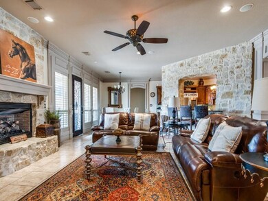 9016 Belshire Dr, North Richland Hills, TX 76182 - photo 4