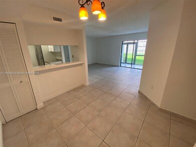 20680 NE 4th Ct unit 106, Miami, FL 33179 - photo 4