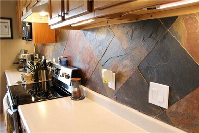 111 Spring Water Ct, Whiteland, IN 46184 - photo 6