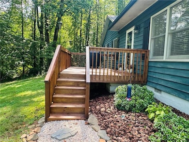 Nice Deck and Walkway