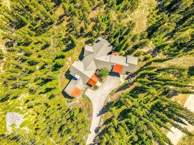 83 Peaks View aerial