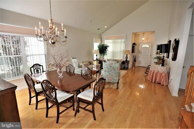 147 Tunicflower Ln, Princeton Junction, NJ 08550 - photo 5