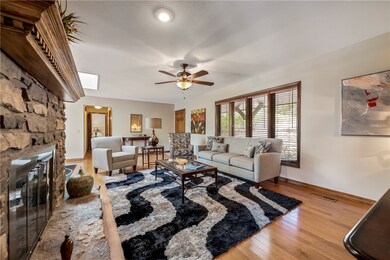 75 Lancaster Dr, Bella Vista, AR 72715 - photo 6