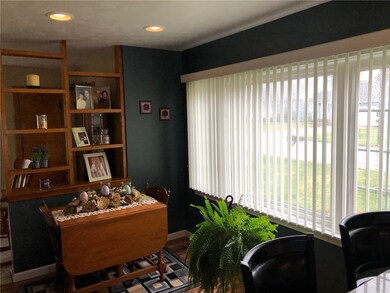 2829 Bement St, Erie, PA 16506 - photo 6