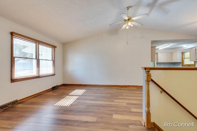 347 Duke of York Ct NW, Comstock Park, MI 49321 - photo 5