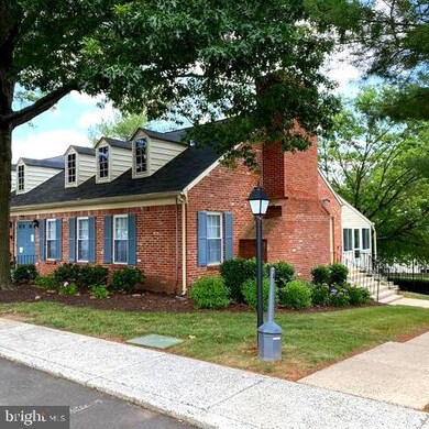 135 Ardwick Terrace unit 8K, Lansdale, PA 19446 - photo 3