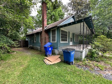 1640 Dogwood